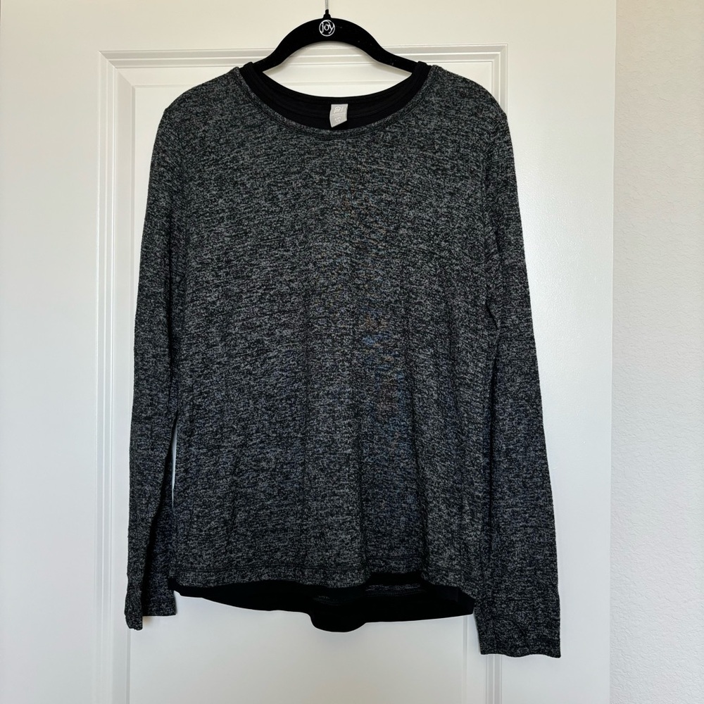 Athleta Girl Strike A Pose Layer Long Sleeve Top Heather Black size XXL 16